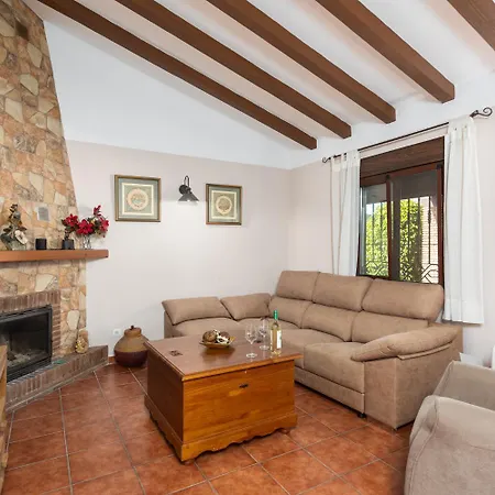 Loli Imaroga One Villa *