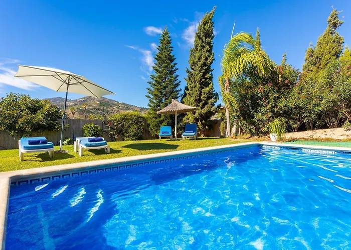 Loli Imaroga One Villa Nerja